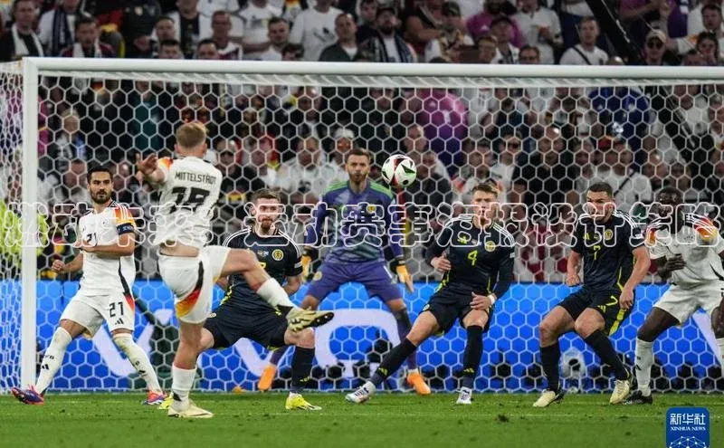 燃动未来：运动赛事海报设计策略